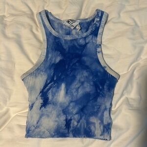 Blue tie-dye Princess Polly shirt, size 2